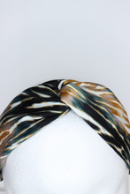 Load image into Gallery viewer, Zizi Turban Headband
